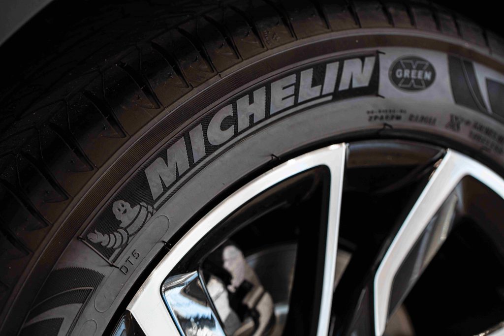 Michelin : Une marque leader sur le marché des pneumatiques.